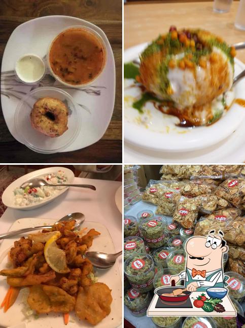 Chicken curry at OM, Sweets & Snacks