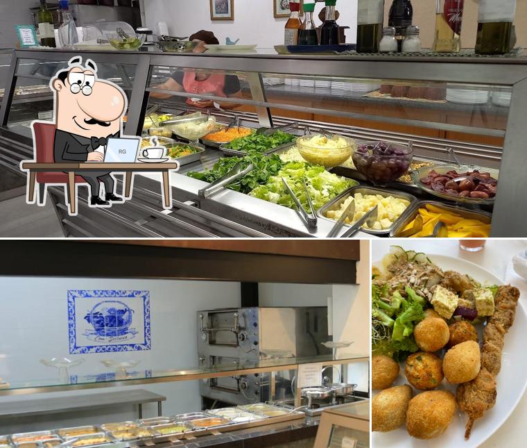 A interior e bebida do restaurante