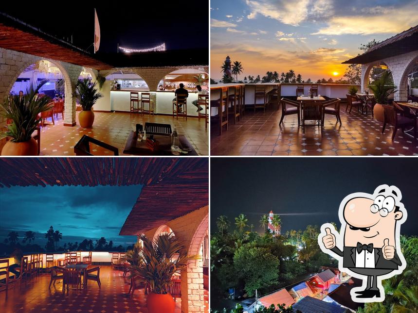 Here's a pic of D'light House