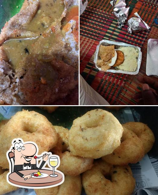 Meals at Sri Meenakshi Bhavan