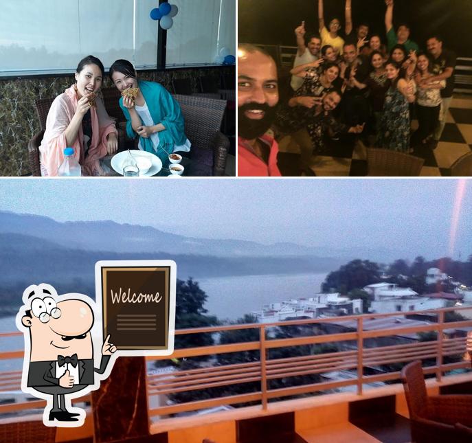 See the pic of Hotel Gharonda