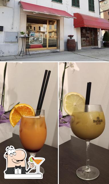 BarBa Gianni si caratterizza per la bevanda e interni