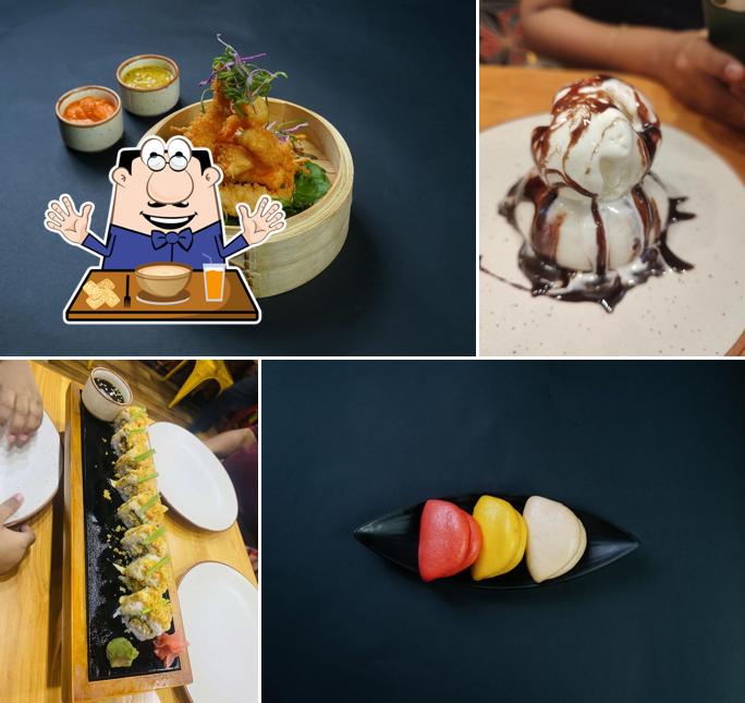 Food at Mantoou Chinese Bistro