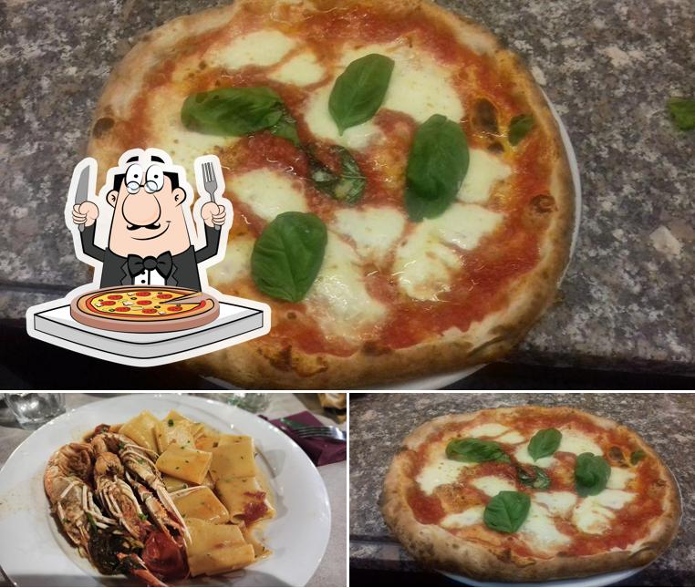 Ordina una pizza a Salvatore a Mergellina