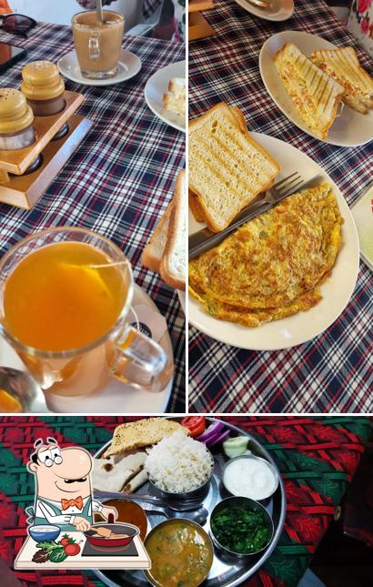 Chicken curry at Agonda Corner