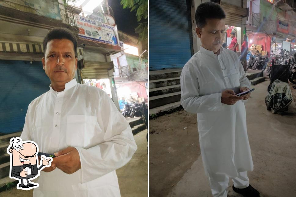 Here's a photo of Bharat Hotel