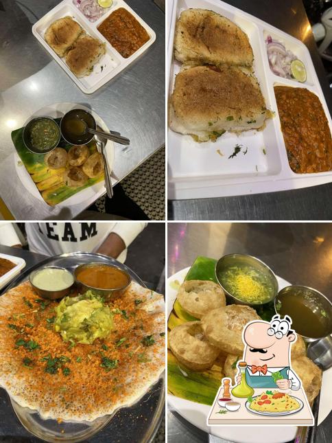 Food at Upahara Darshini 4th block