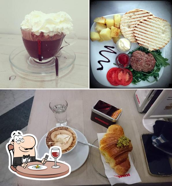 Platti al Bar Caffetteria Cappuccino Rosso