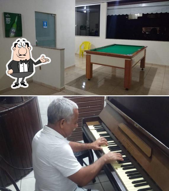 Veja imagens do interior do Dedo de Prosa Espetos