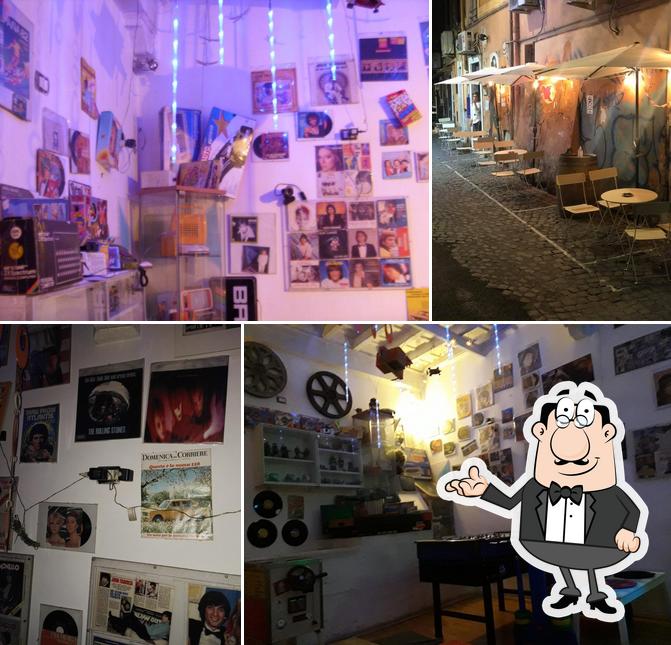 Siediti a un tavolo di Q's Rummeria