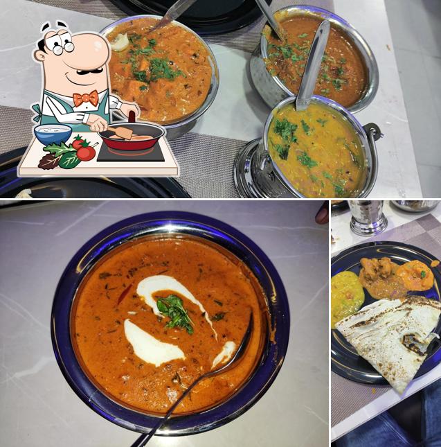 Chicken curry at MANI'S KITCHEN N DINE