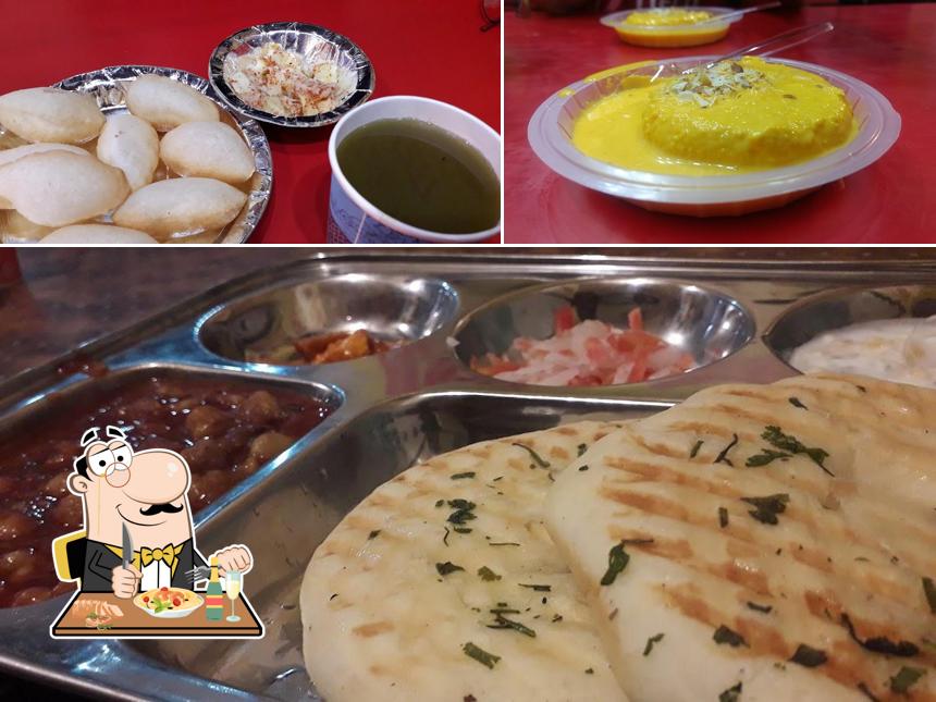 Food at Kalra Sweets