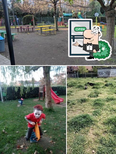 La foto di esterno e area giochi da Il Boschetto
