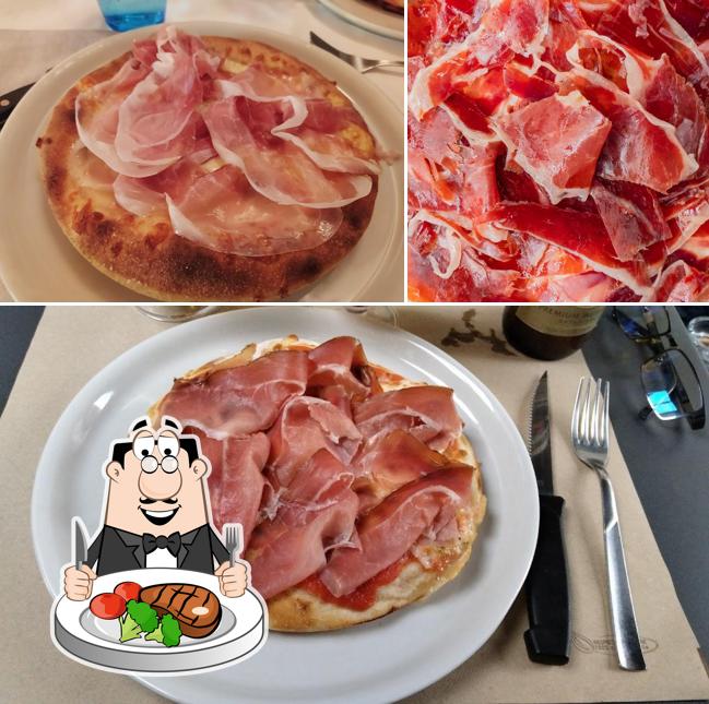 Prenditi i un pasto a base di carne a Tommy Tegamino