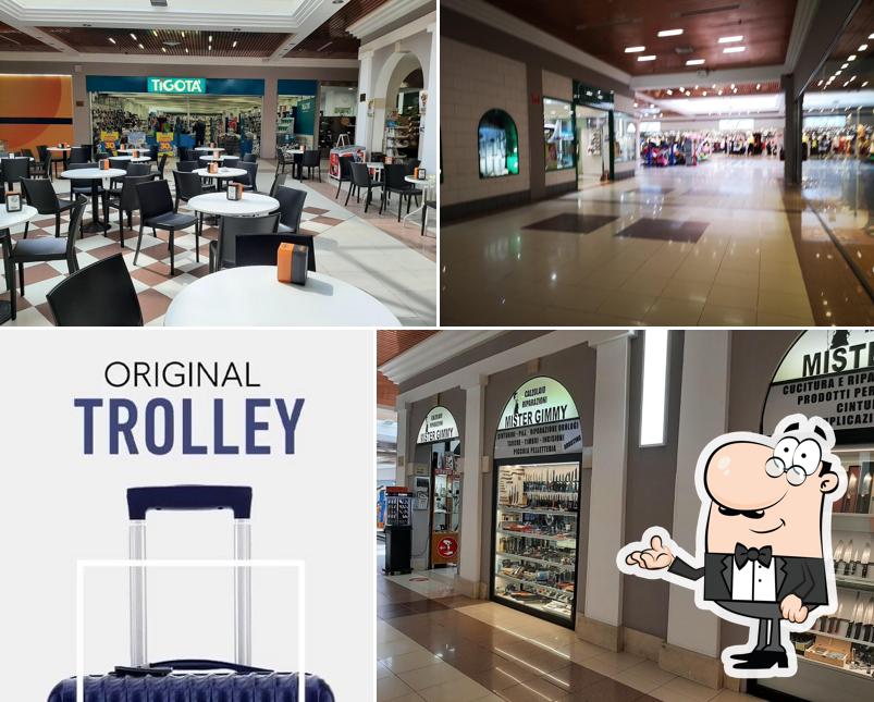 Dai un'occhiata agli interni di Centro Commerciale Il Porto RO