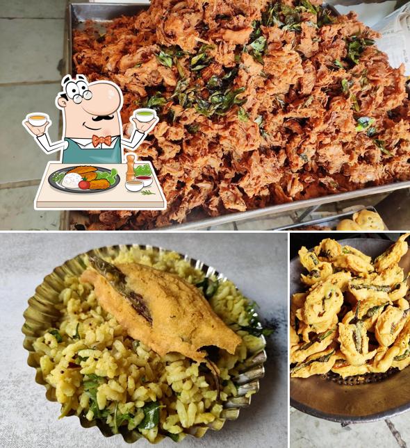 Food at Hotel KAVERI Oggarrne Mandakki