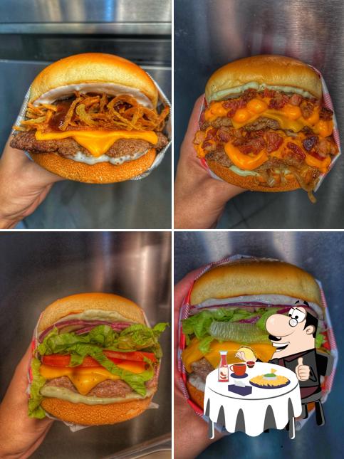 Peça um hambúrguer no Hamburgueria Maré Artesanal