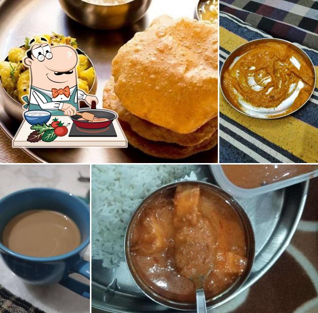 Chicken curry at Kulcha King Restaurant and Cafe