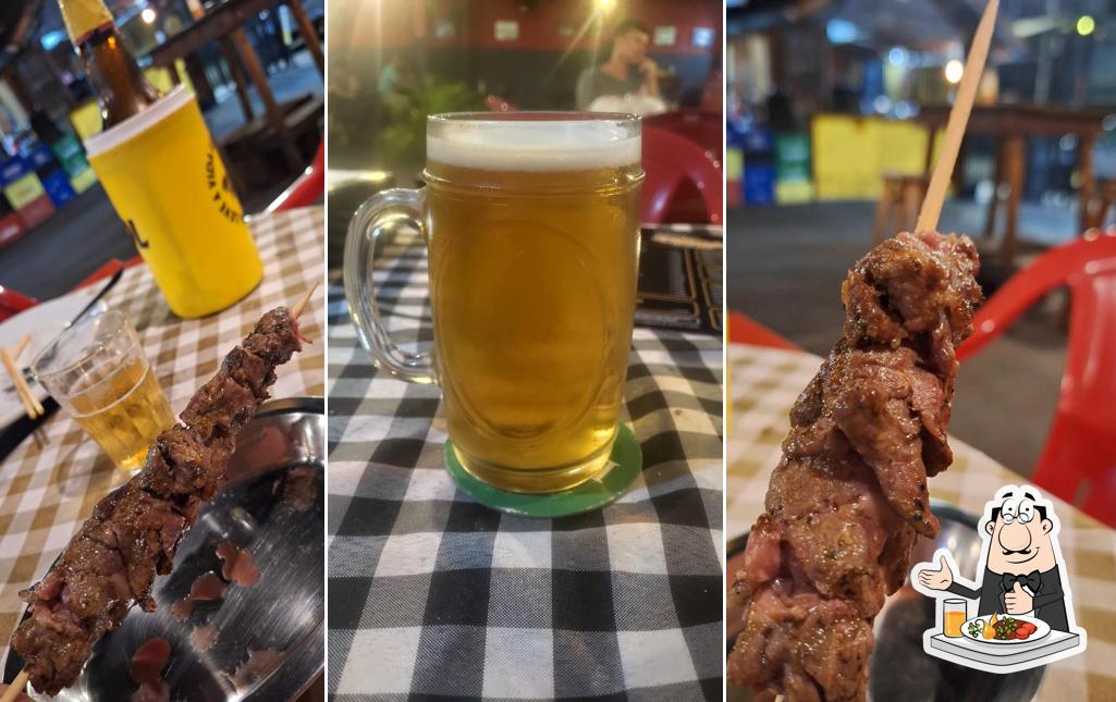 Comida em Dona Onça Espetaria