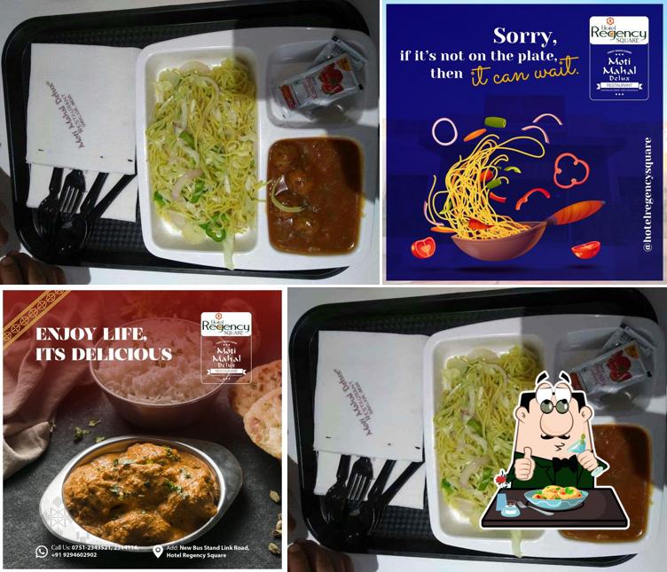 Food at Moti Mahal Deluxe