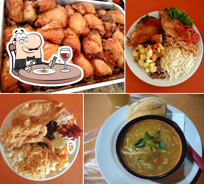 Platos en Casa do Suco Comida Caseira