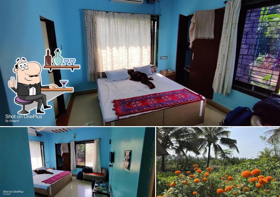 The image of Laxmi Chayaa, Lodging and Boarding’s interior and food