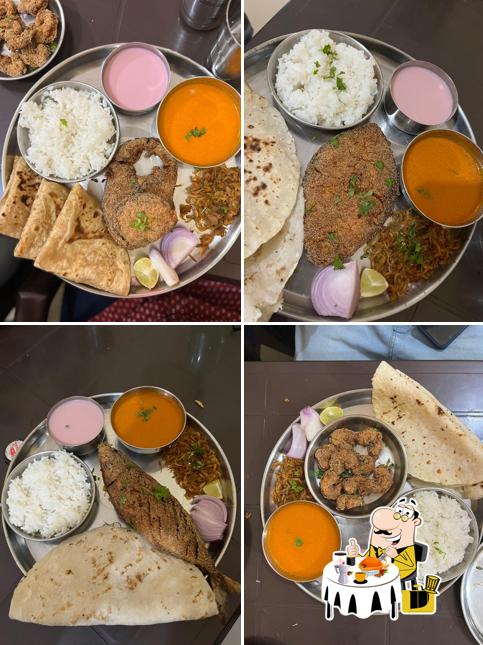 Food at Kokanatale Sawant