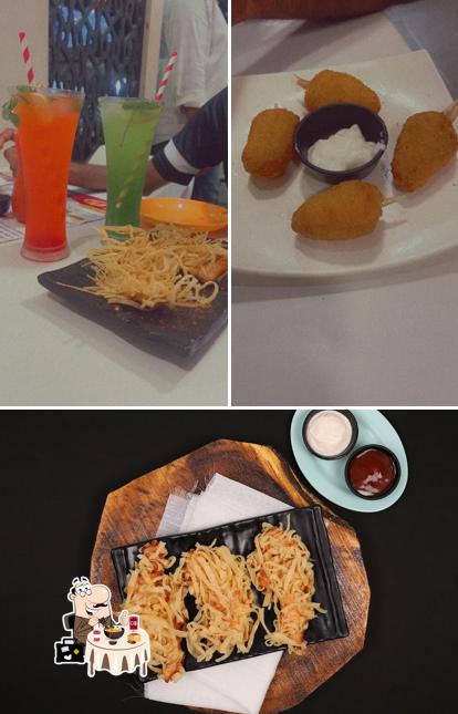 Food at Anaz Chicken Express