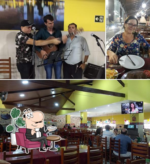 Veja imagens do interior do Urca Grill Restaurante