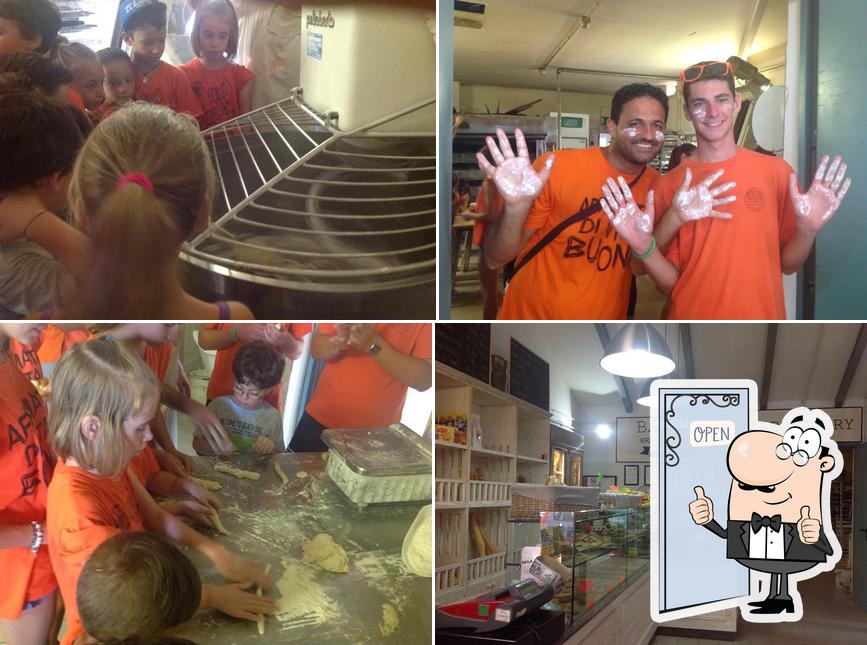 Guarda la foto di Panificio Cecchi