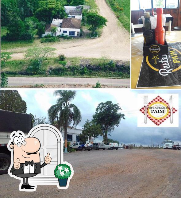 A imagem da exterior e bebida no Restaurante Paim