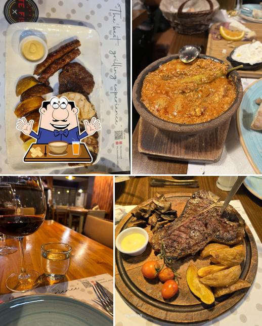 Nourriture à Fisi Restaurant - Traditional Food