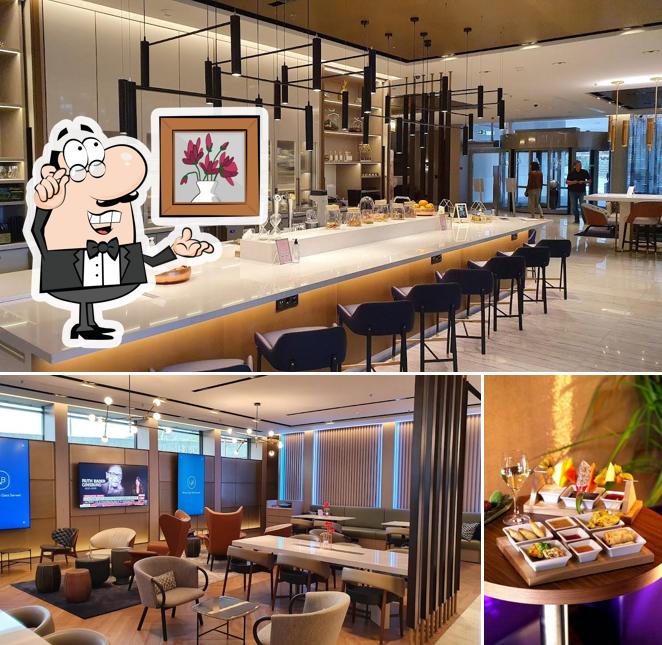 La immagine della interni e cibo di Lenox Bar