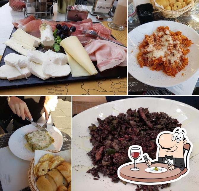 Piatto di formaggi al Posto Al Sole