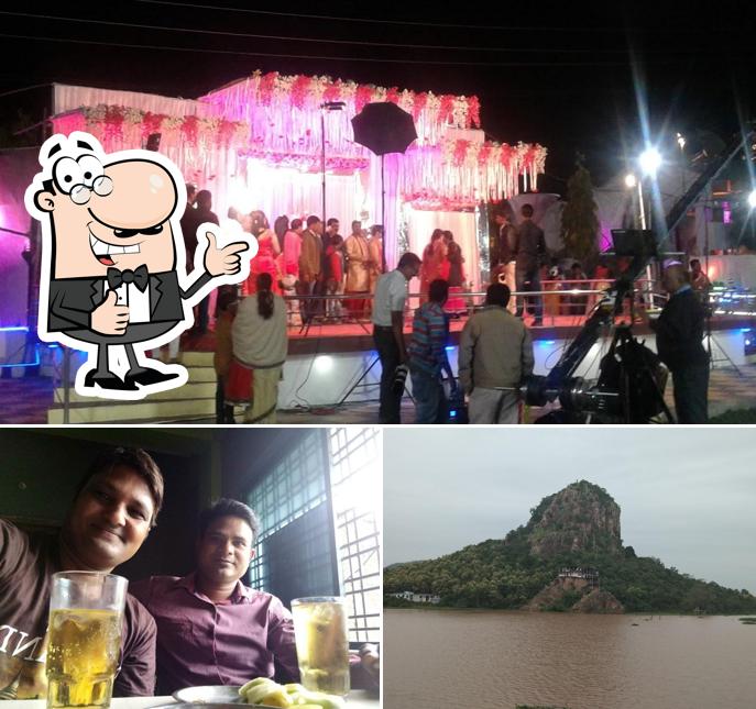 Hotel Samrat Bar & Restaurant