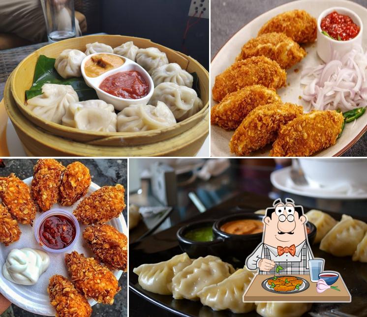 Chicken wings at Momos Paradise