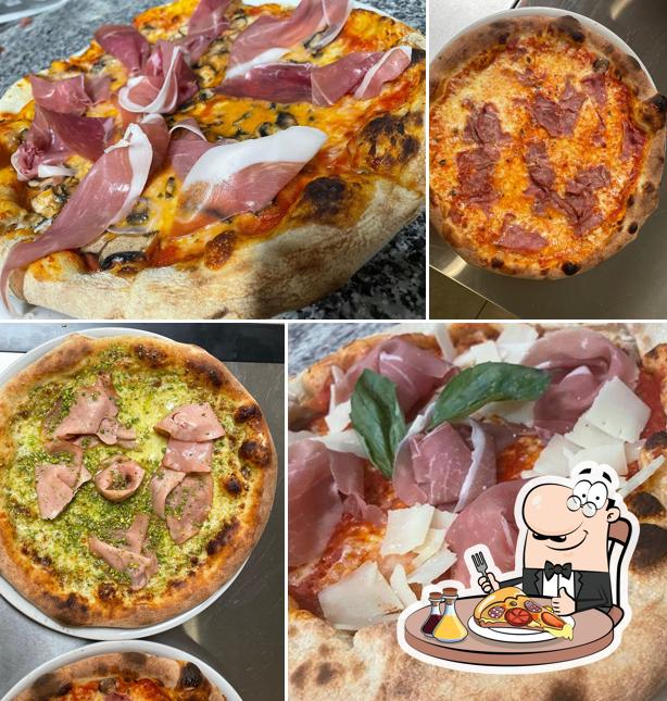 Ordina una pizza a Acqua e Farina