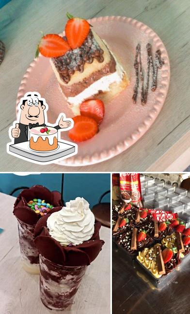 Look at this photo of Peniel Açaí e Confeitaria