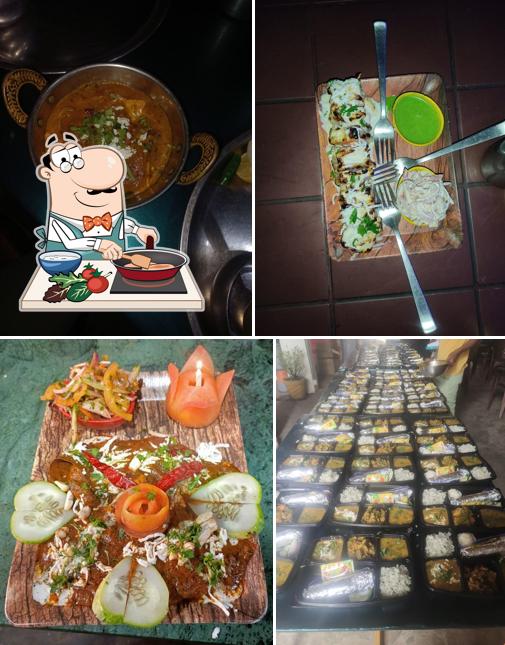 Chicken curry at Bundeli Dhaba car booking