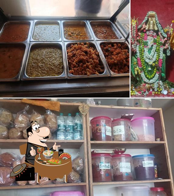 Food at శ్రీ వీరభద్ర కర్రీ పాయింట్