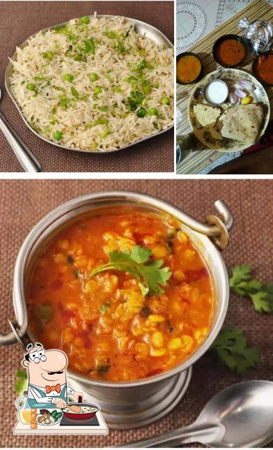 Fried rice at Shankar Bhojnalaya