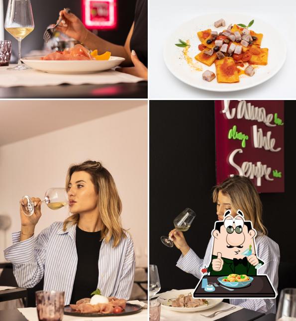 La immagine della cibo e bevanda di Ristorante Odeon