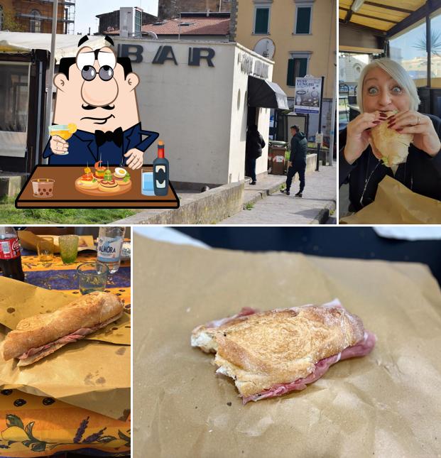 Ordina un panino per pranzo o cena
