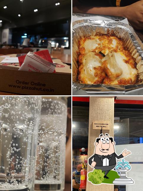 The exterior of Pizza Hut Medical College Road, Davangere