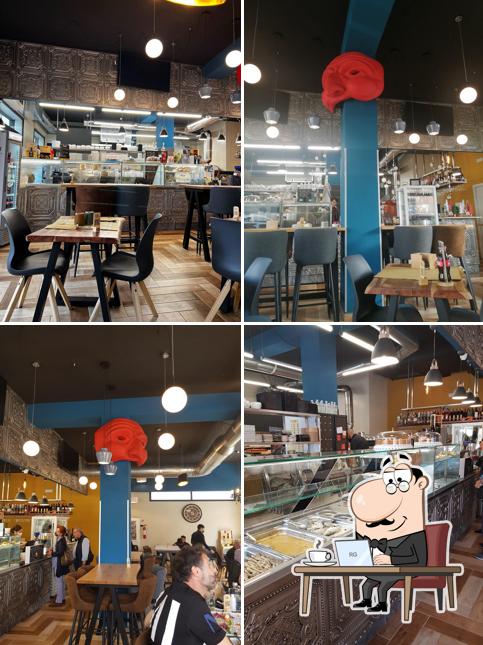 Gli interni di Pulcinella Gastrò