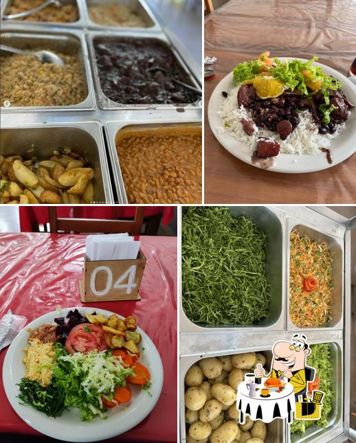 Comida em Restaurante Cantinho Mineiro