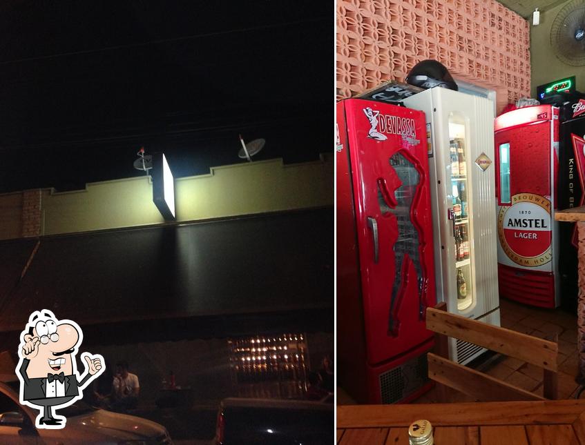 Veja imagens do interior do Santa Origem Bar