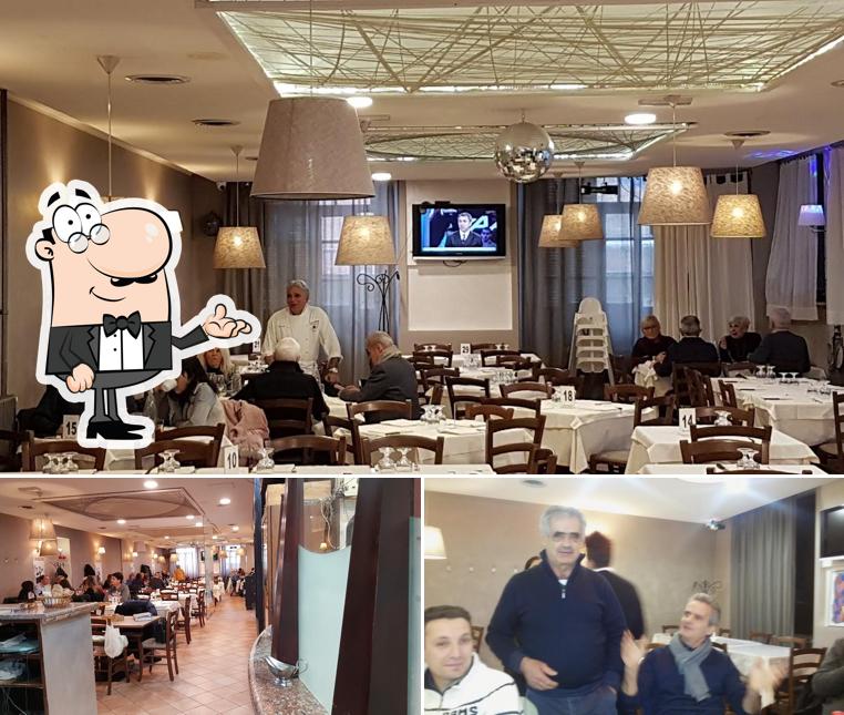 Siediti a un tavolo di Bon Bocon