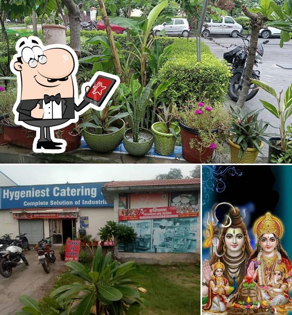 Enjoy the view outside Haryana Bhojnalaya Haridwar