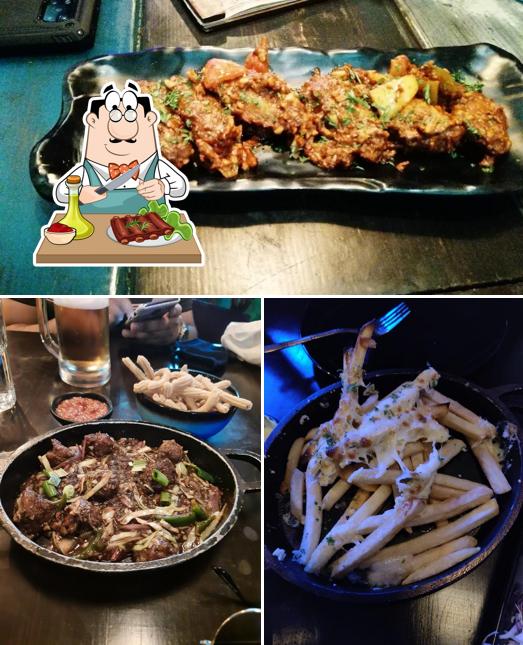 Captain Drunk The Cocktail House offers meat dishes